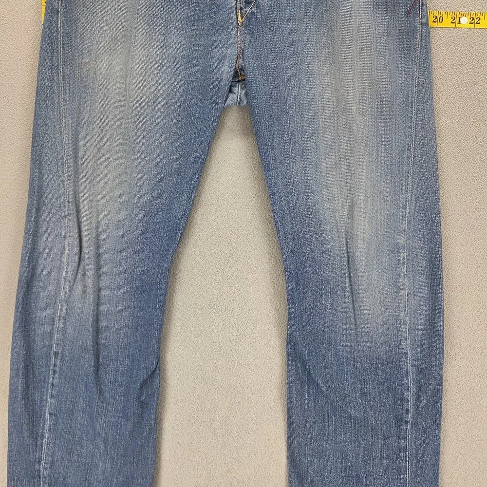 Levis 13151 important
